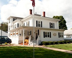 Mission Care at Holyoke - Nursing Home in Holyoke, MA photo 2